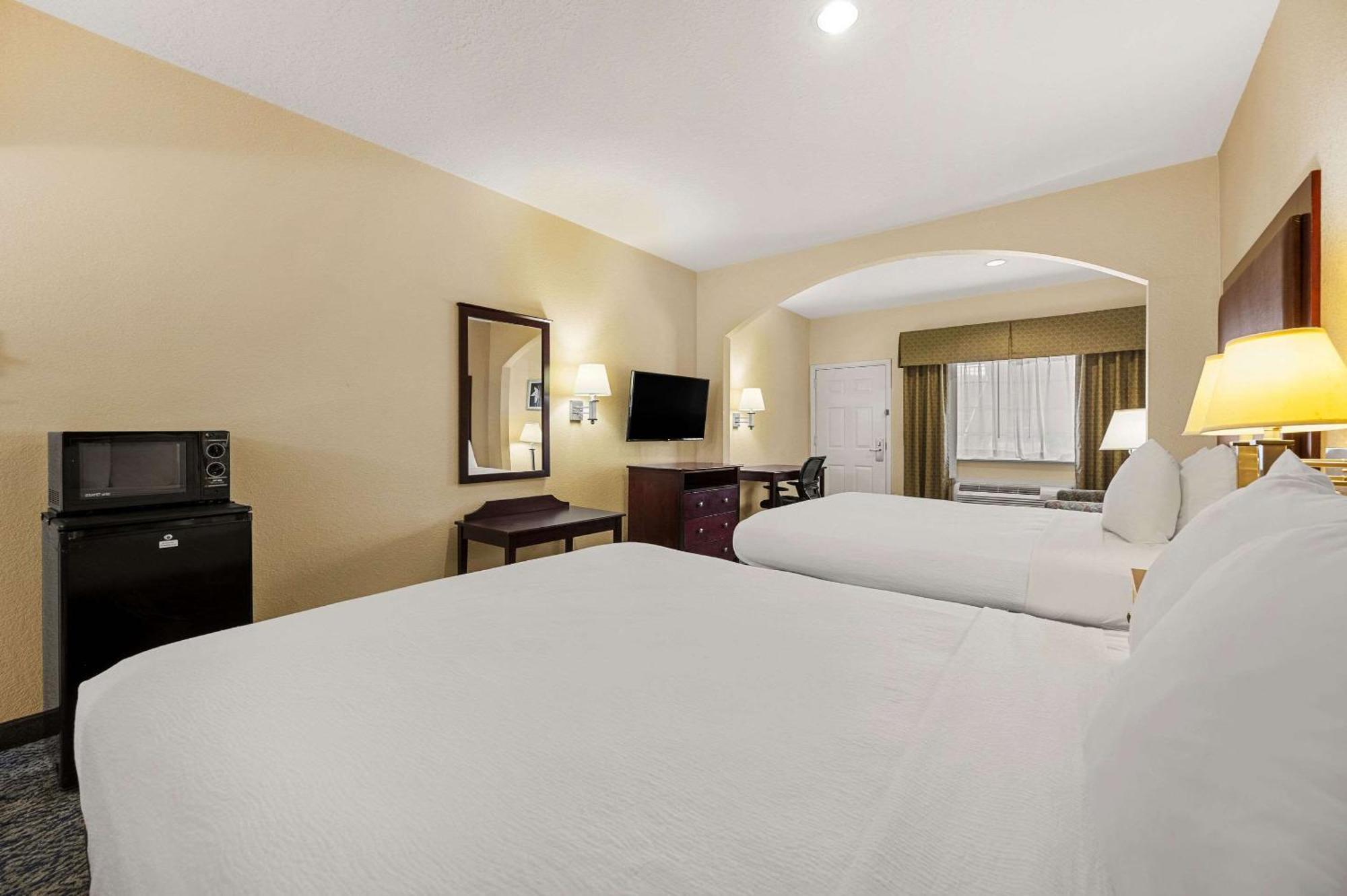 Quality Inn & Suites Cypress Exteriör bild
