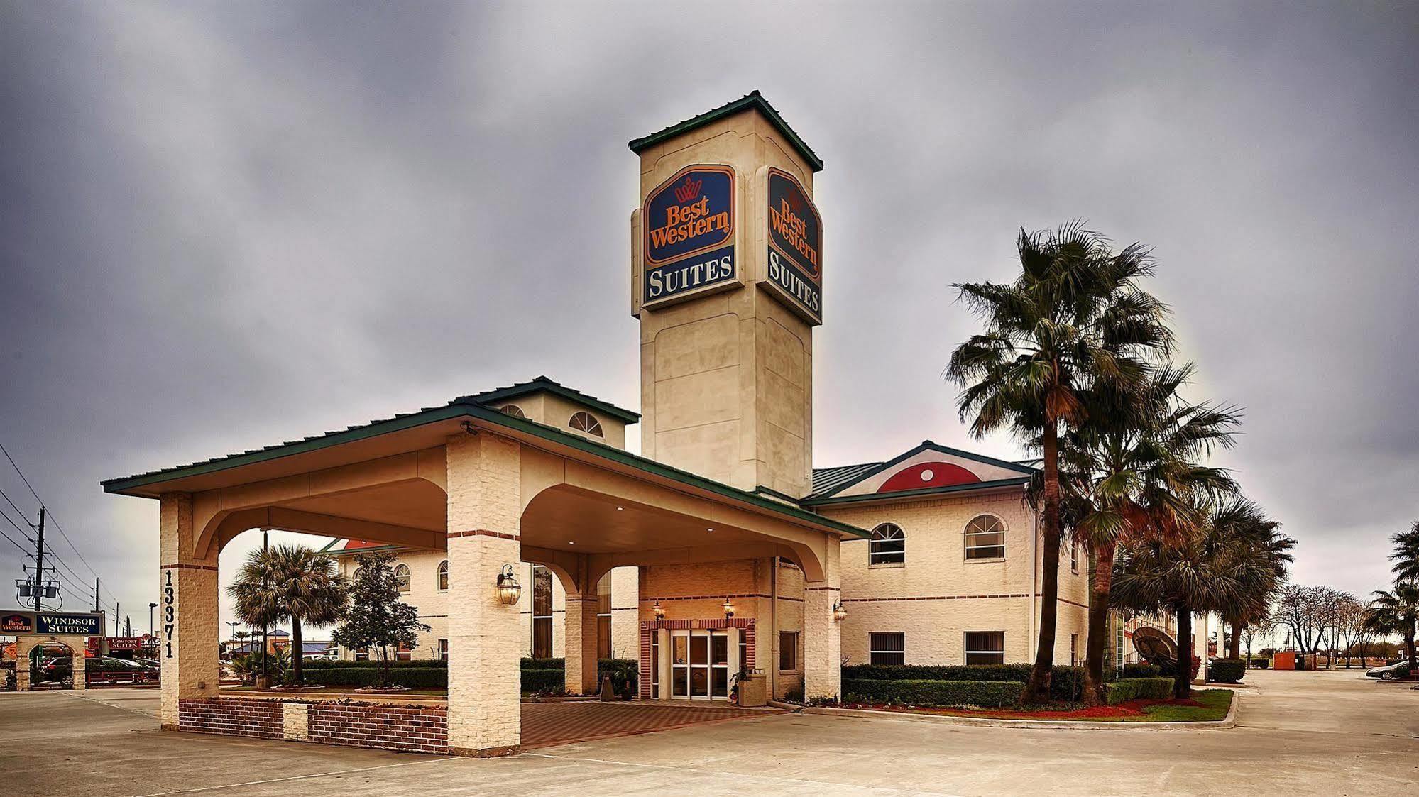 Quality Inn & Suites Cypress Exteriör bild